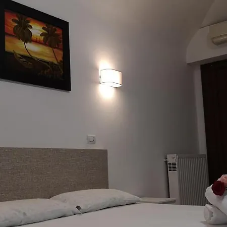 Romatermini13 Bed & Breakfast